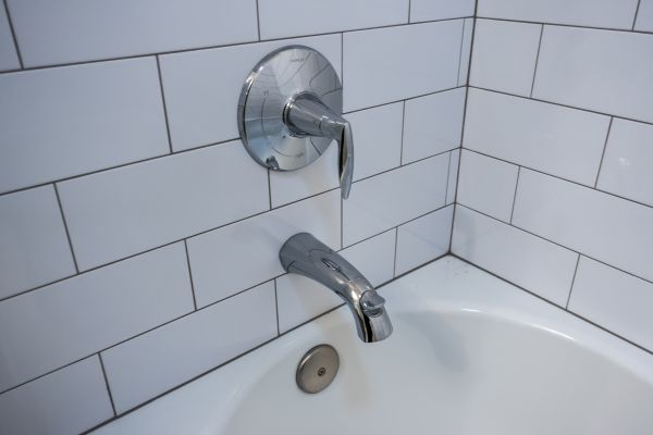 Cost of Tub Spout Replacement in Lexington