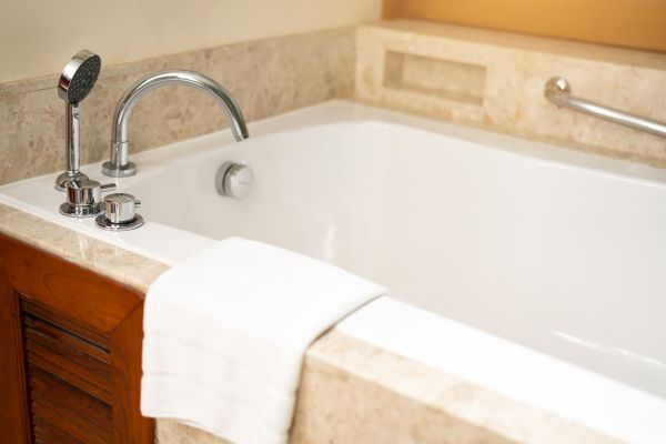 Cost of Tub Faucet Repair in Lexington